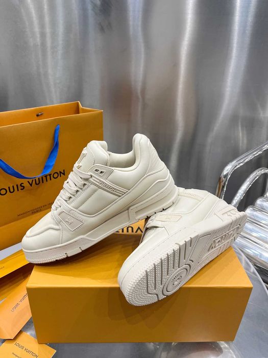 Adidasi Louis Vuitton Trainer Premium