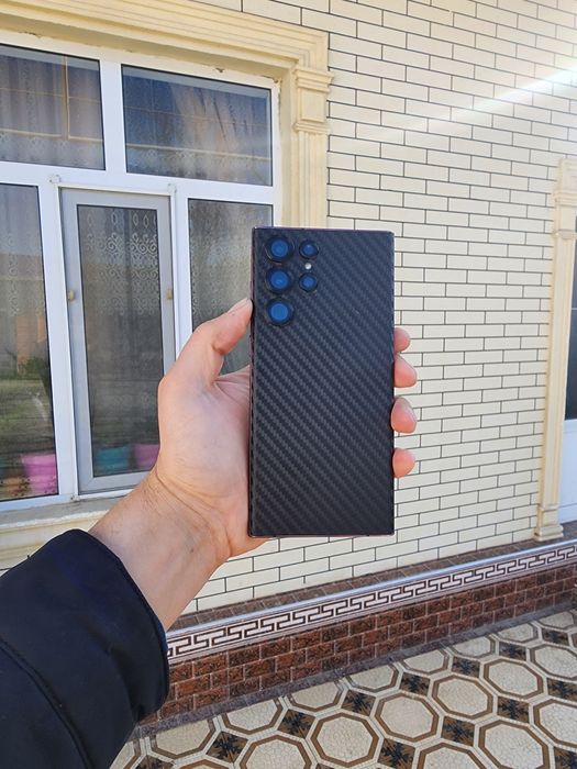 Srochno Samsung S22 Ultra 12/256g  sotiladi