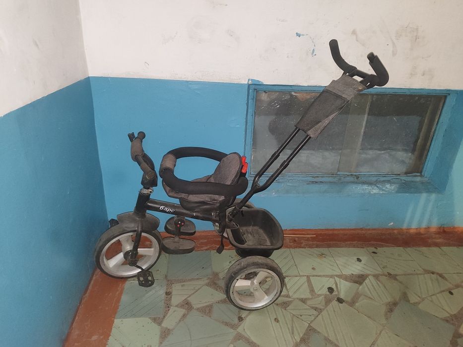 Продам детский велосипед  есть козерог