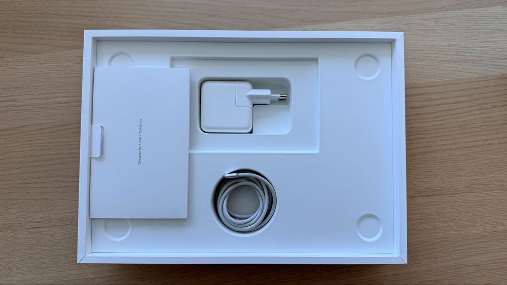 MacBook Air M2 256 GB silver