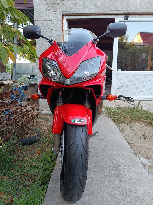 Honda CBR 600F4i - 25.000 km verificabili RAR