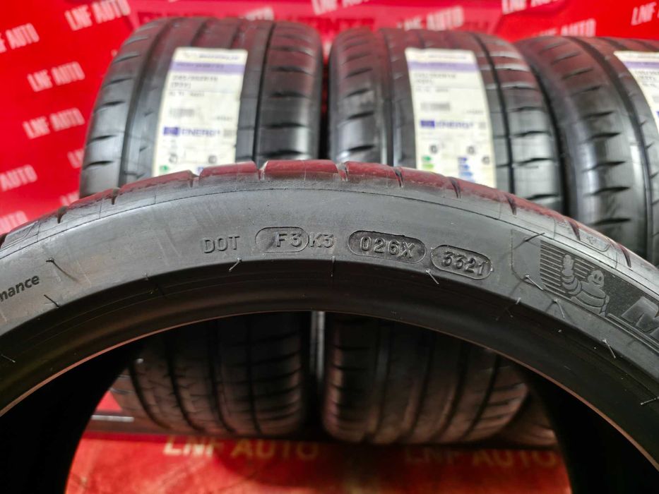 Anvelope VARA - 245/35/19 - MICHELIN PS 4S - NOI - DOT 2021 !