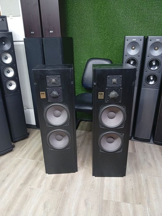 Тонколони ELAC EL-135
