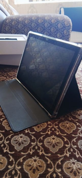 Planshet holati yangi atigi 1 oy ishlatilganilgan