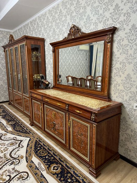 Сервант и комод