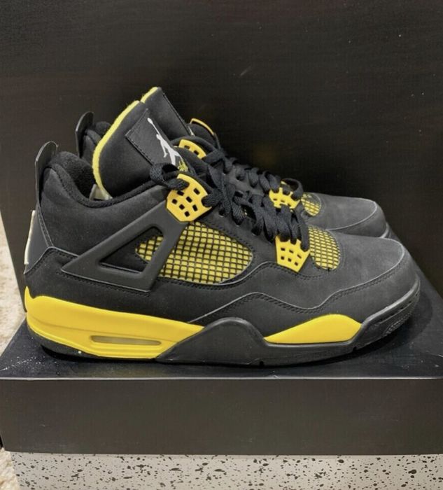 Jordan 4 yellow thunder