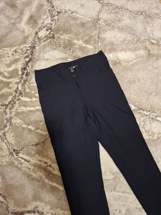 Pantaloni dama casual