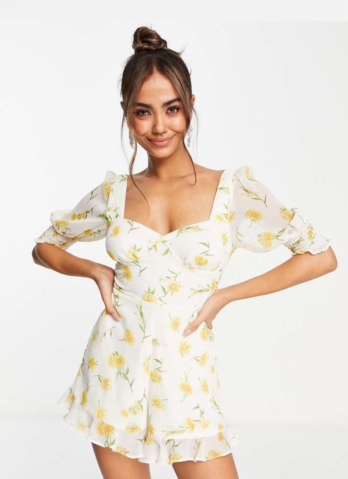 Salopeta scurta inflorata XS ASOS