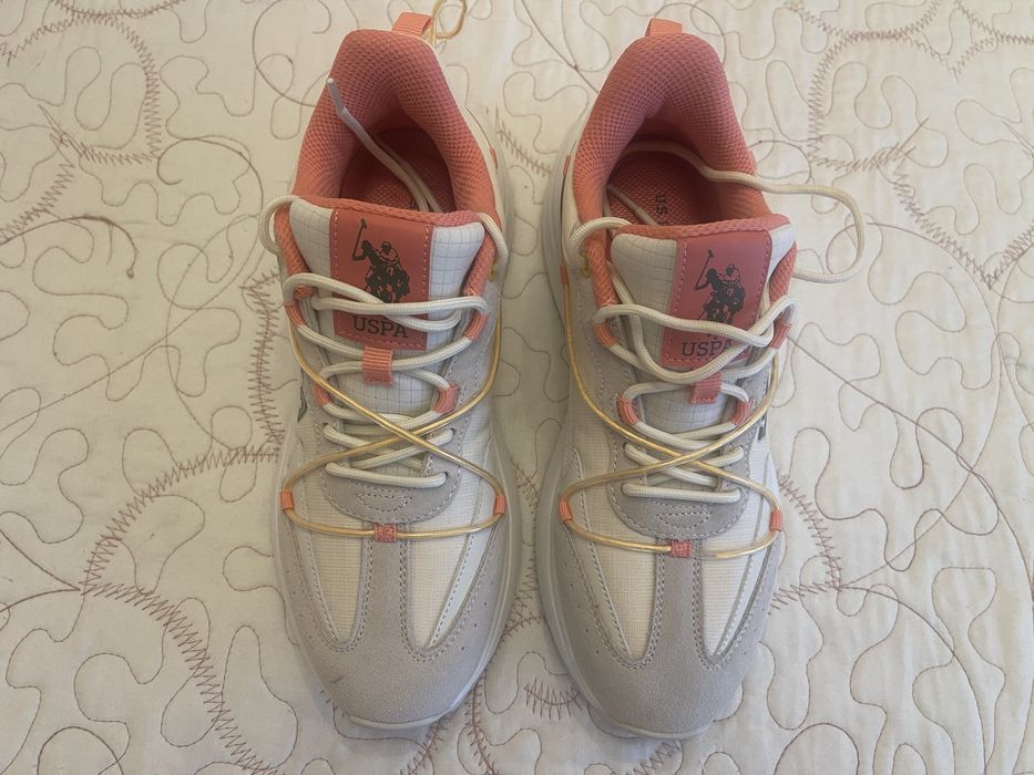 Чисто нови дамски маратонки US POLO 39 размер