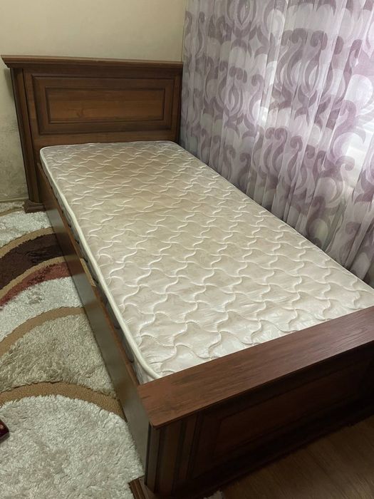 Продается шкаф и кровать (односпальная)