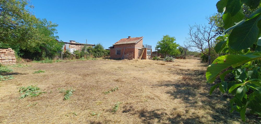 Продава се Къща в с. Брястовец, Област Бургас - 40 кв.м за 600 €/кв.м - Снимка #2