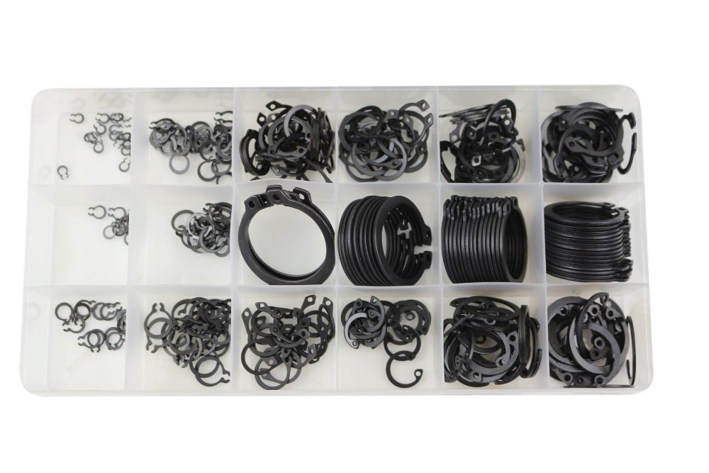 Комплект Зегерки осигурителна шайби в Кутия 300 броя