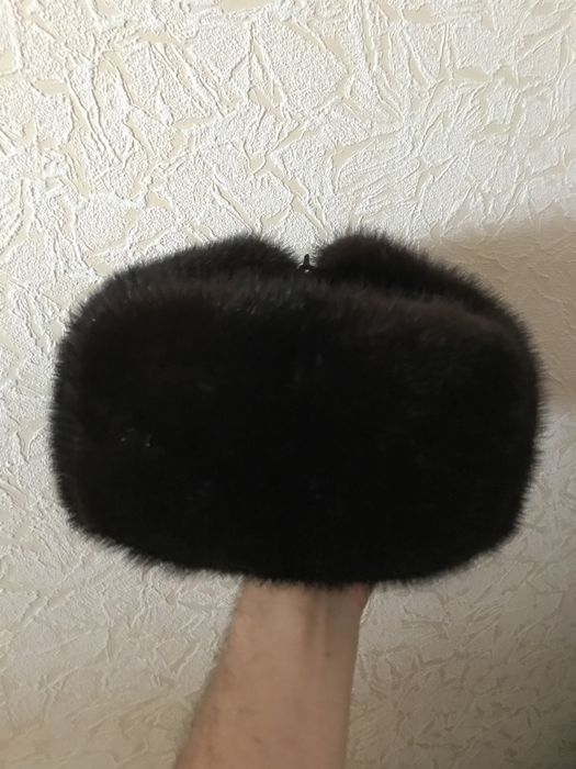 Продам шапку норковую