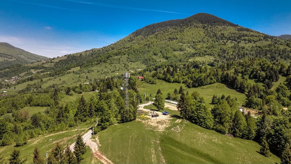 Teren Colibita cu Vedere Spectaculoasa - Ideal pentru Cabana Ta