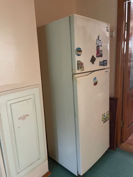 Морозильник,холодильник