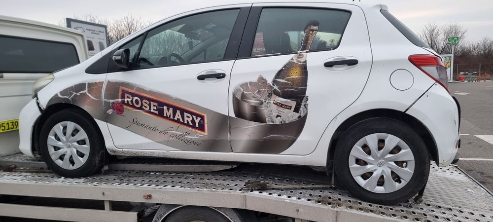 Usa portiera stanga spate toyota yaris 2011-2018