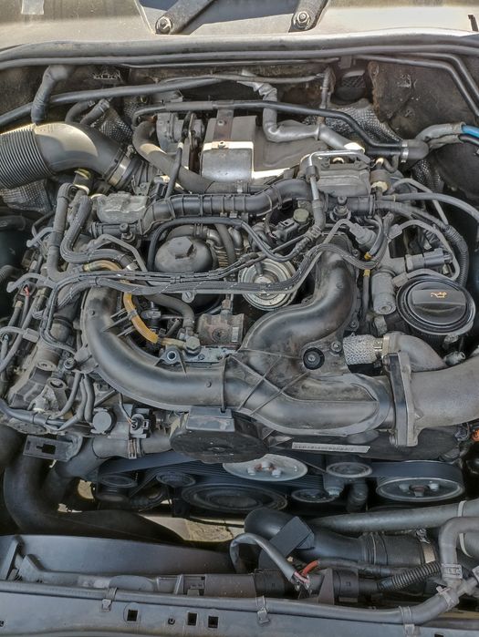 Dezmembrez vw Touareg 3.0 BKS