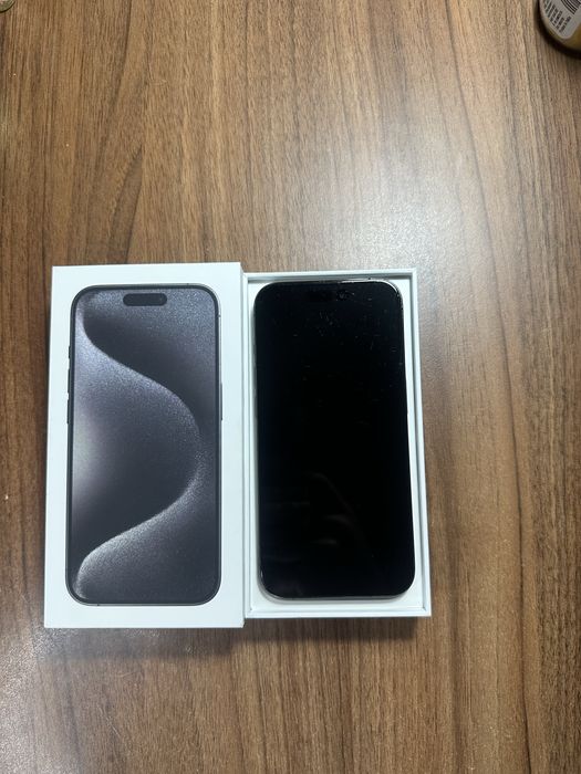 Iphone 15 pro impecabil