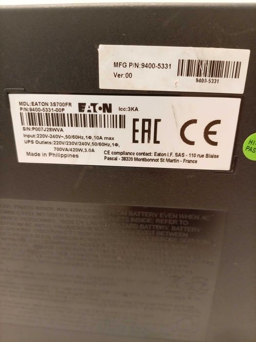 Ups , stabilizator tensiune Eaton 3S  700va, sursa sinusoidala , merge si cu baterie  de masina