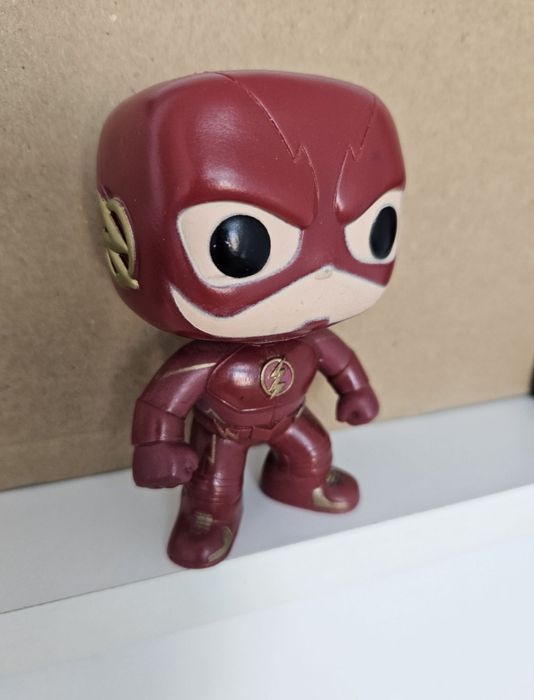 Различни фигурки от Disney Infinity & Funko Pop