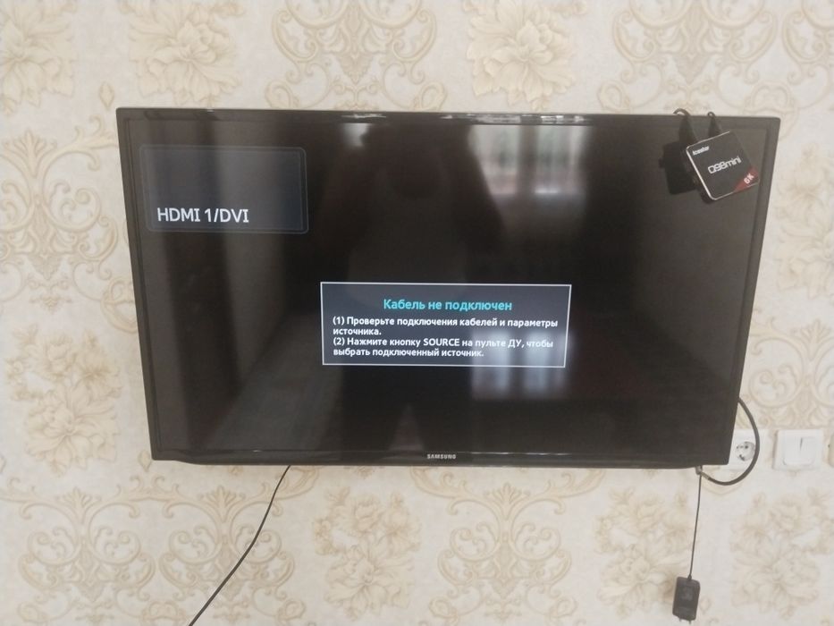 Samsung 40 diumlik  narxi kelishiladi smart apparati bilan