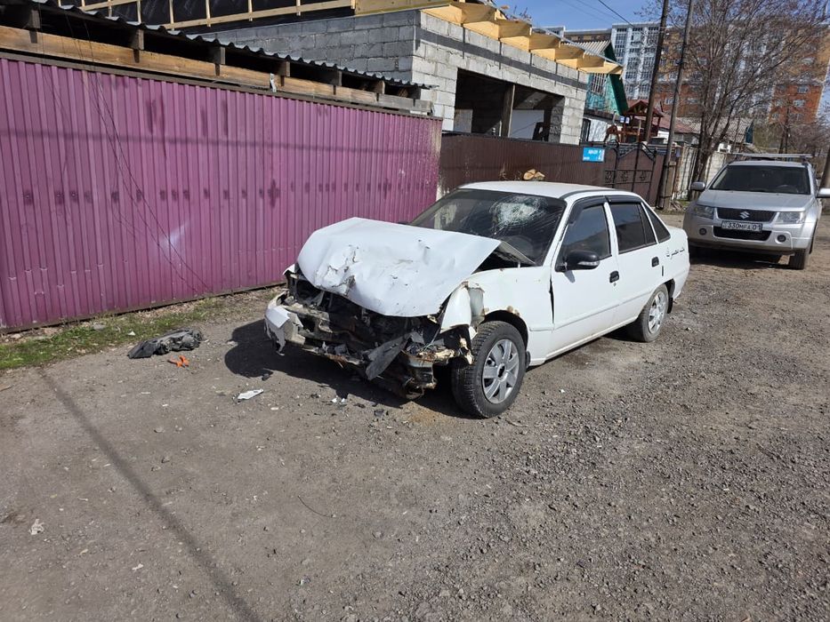 Продам машину Daewoo Nexia 2