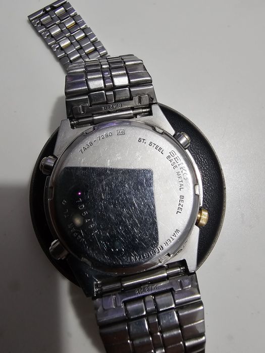 Seiko chronograph quartz 7a38-7280