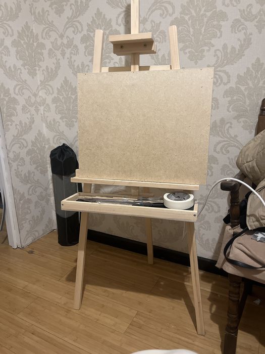 Мольберт для риссование