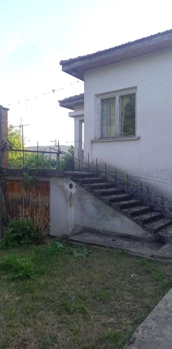 Продава се Къща в с. Голяма Желязна, Област Ловеч - 120 кв.м за 375 €/кв.м - Снимка #2