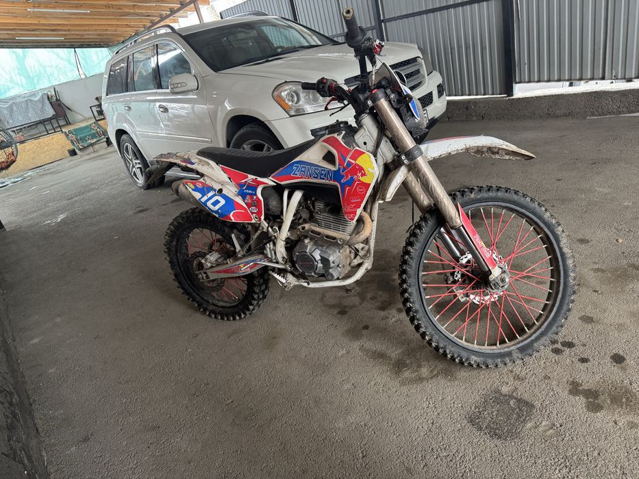 Продам эндуро срочн