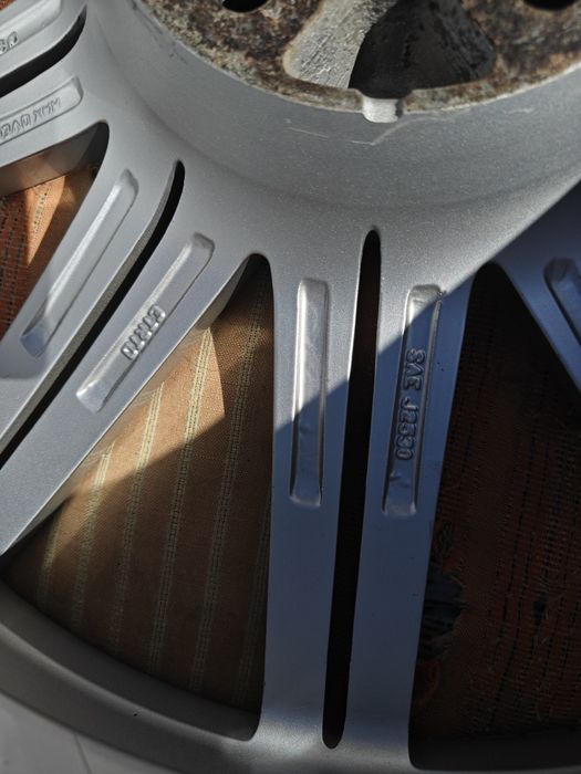 Диски литые Vossen