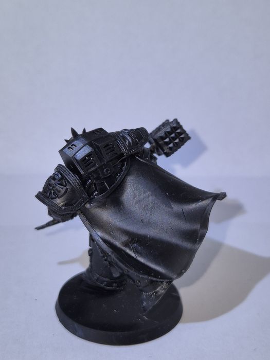 Miniatura Chapter Master Warhammer 40k