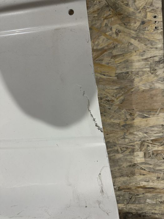 Продам крылья передние на bmw e36