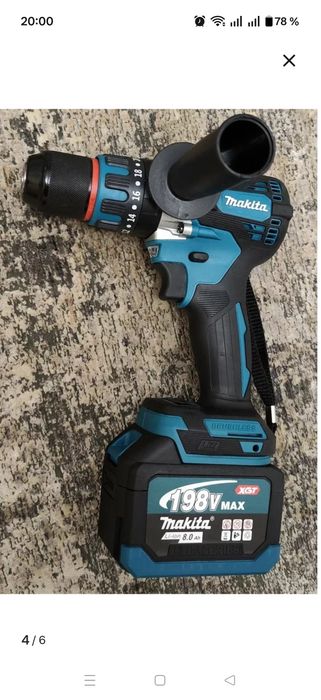 Набор инструментов Makita.