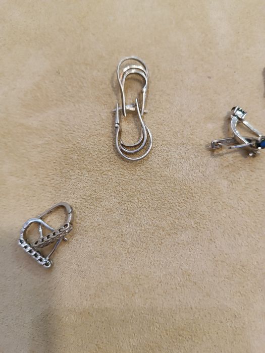 Сребърни обеци различни модели