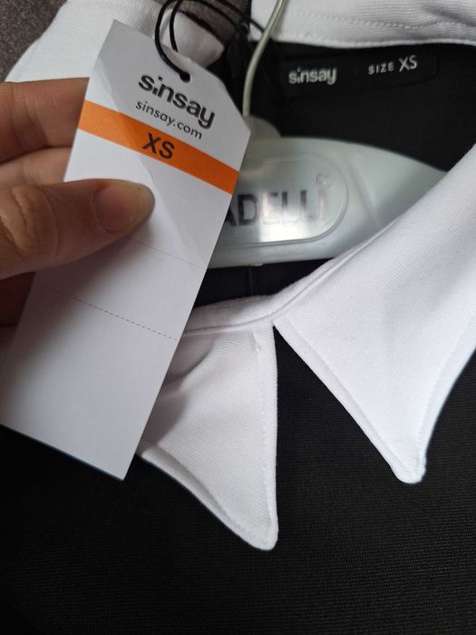 Черна Рокля с яка