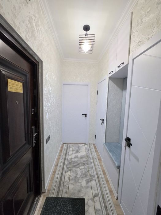 Продается квартира чиланзар 19 квартал 2-3/1/4 50 м2