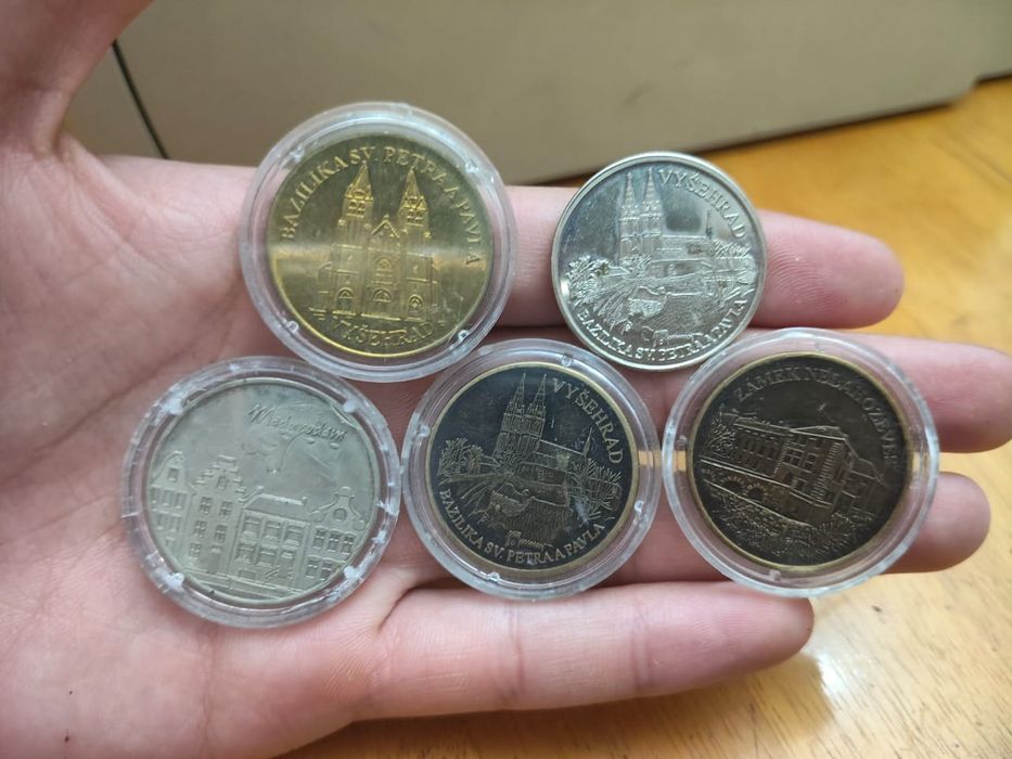 Продам коллекцию монет