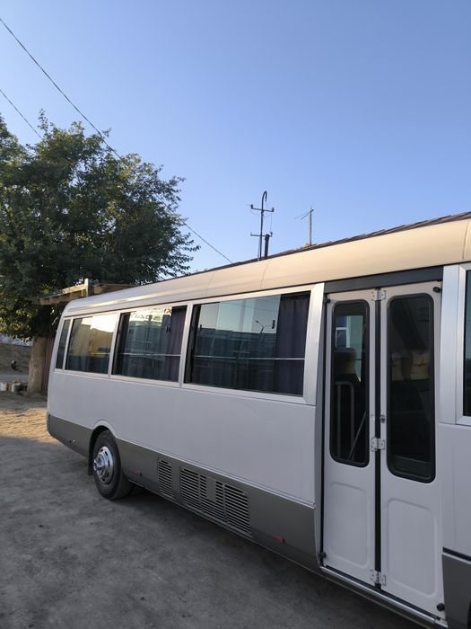 Mitsubiwi Rosa aftobus