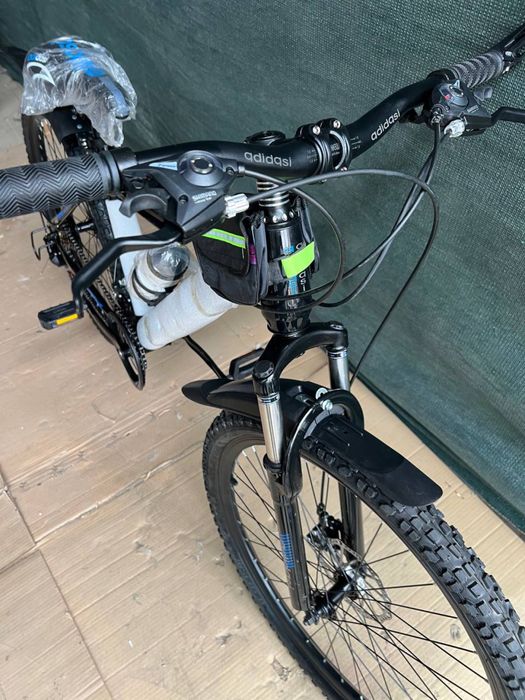 Новый велосипед 26 АДИДАС 21 скарасной