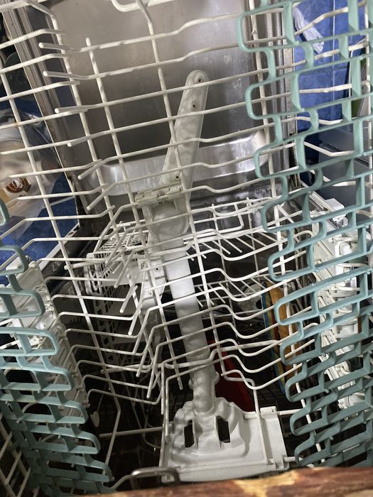 Посудомоечная аристон. 45 см.