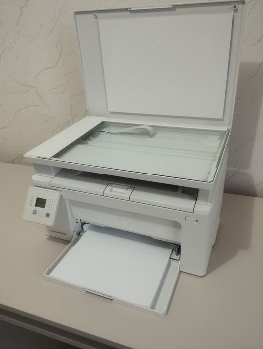 Продам принтер 3 в одном hp MFP 130a МФУ