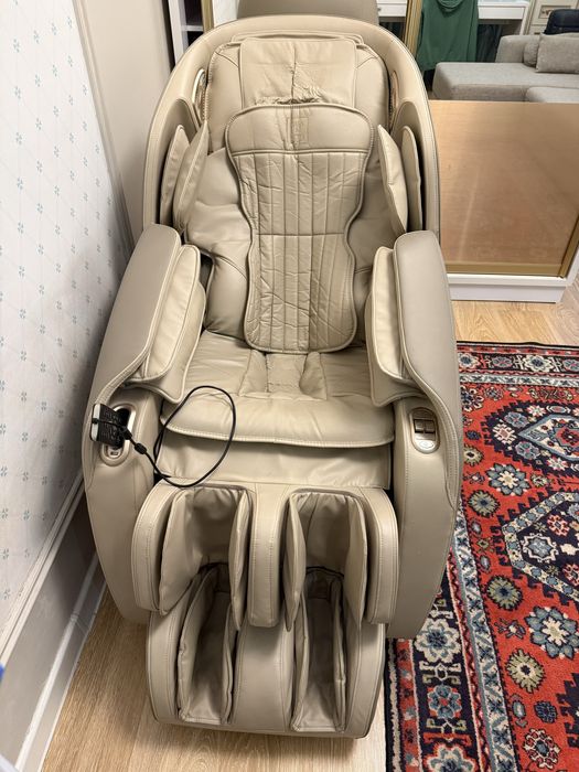 Массажное кресло