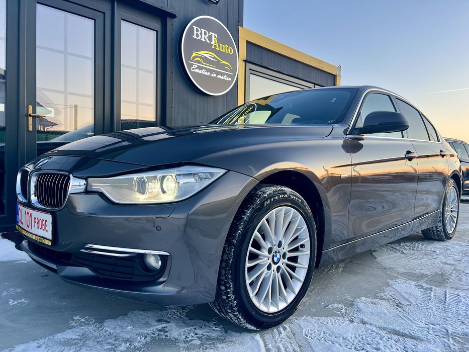 BMW 320d Luxury / Trapa / Camera marsarier/ Keyless