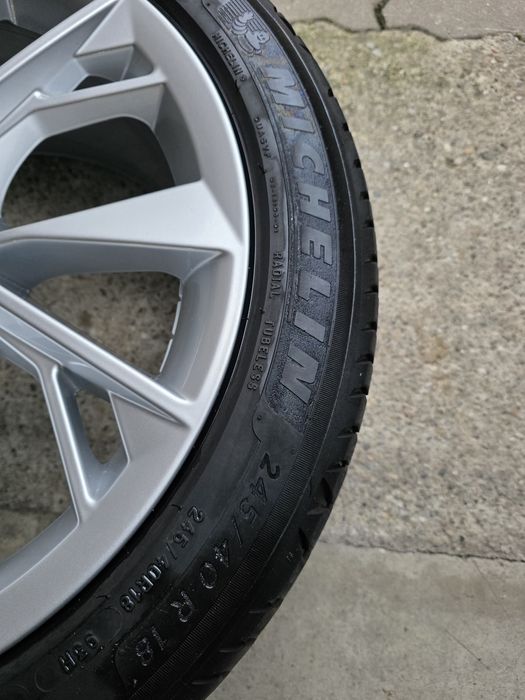 Jante Audi originale 18" 8J ET29 Michelin vara 245/40 R18  A5,A4