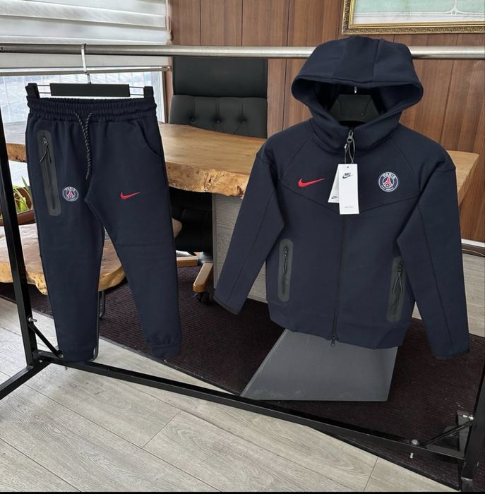 Trening Nike Tech copii