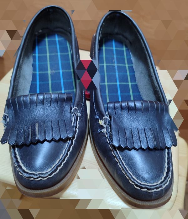 Лоферы кожаные новые продаем