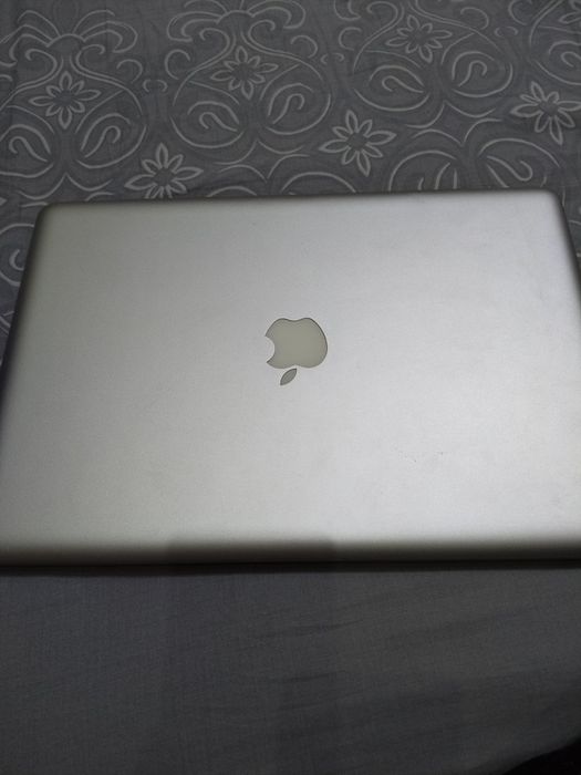 Маcbook продаётся