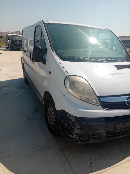 Опел Виваро/Нисан Примастар/Opel Vivaro/Renault Traffic 2.0 НА ЧАСТИ