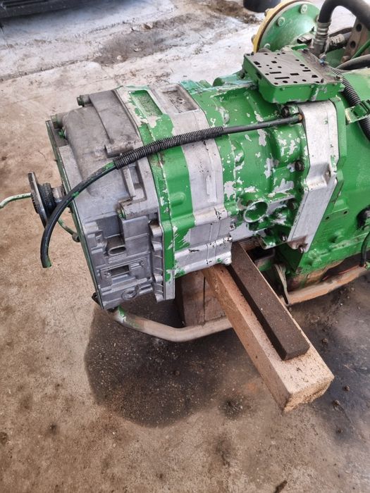 Cutie de viteze tractor John Deere 6930 — poza 2